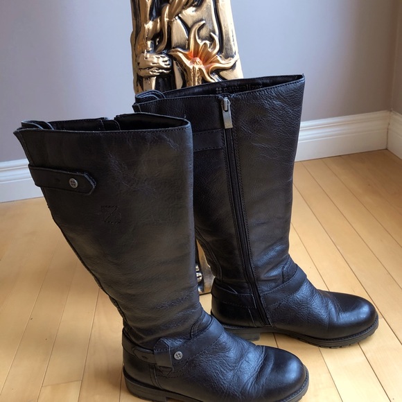 Naturalizer Women’s 6W, Comfort Wide Calf Leather Boots, EUC - Picture 1 of 11